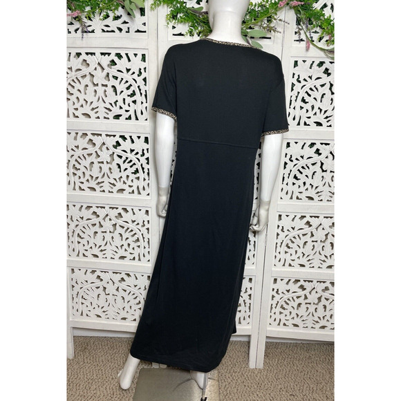 Sweet Jessie Women’s Brown Turtle Print Button Front Maxi Dress - Picture 2 of 13